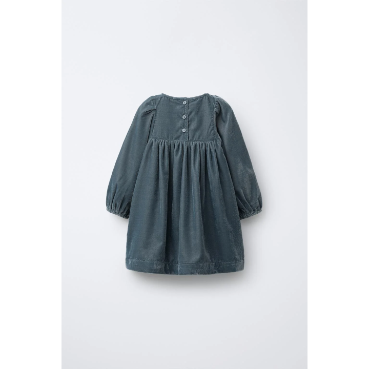 БАРХАТНОЕ ПЛАТЬЕ С ВЫШИВКОЙ