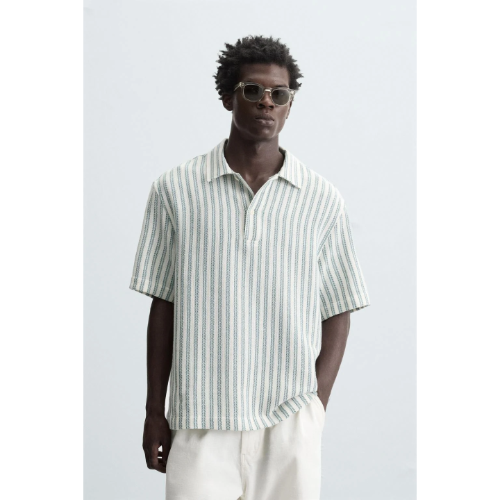 ПОЛО С РЕЛЬЕФНЫМ РИСУНКОМ «ЕЛОЧКА»