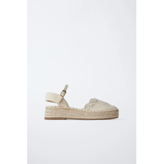 ЭСПАДРИЛЬИ С ВЫШИВКОЙ