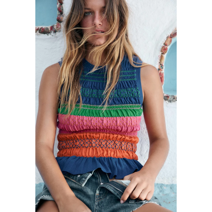 ТРИКОТАЖНЫЙ ТОП «СОТЫ»