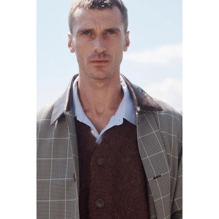 Пальто limited edition в клетку с деталями из кожи