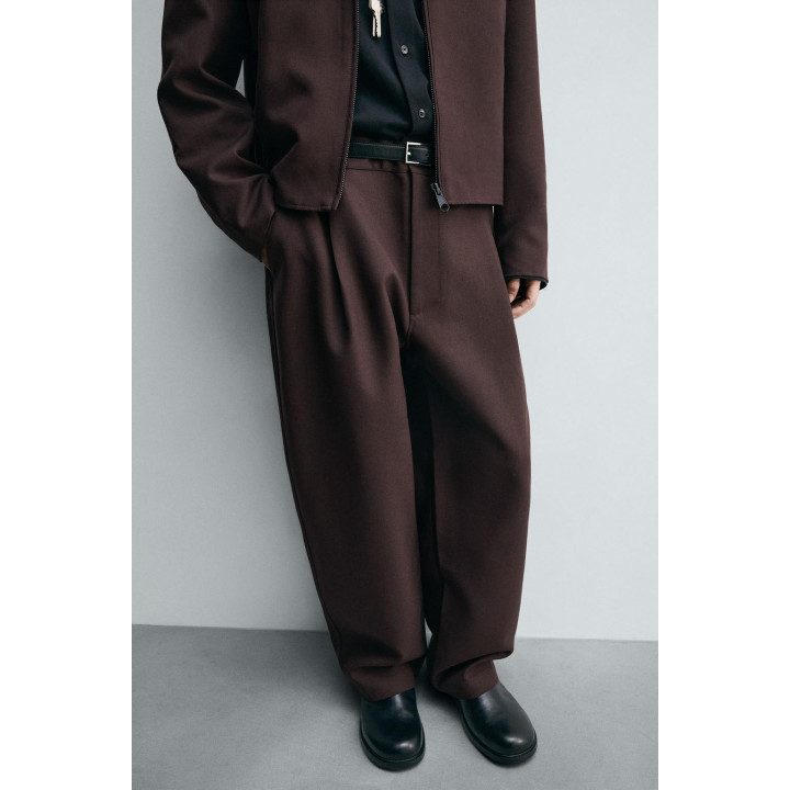 Брюки с завышенной талией и манжетами на резинке