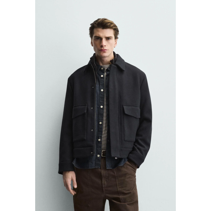 КУРТКА СО СЪЕМНЫМ ТРИКОТАЖНЫМ ВОРОТНИКОМ