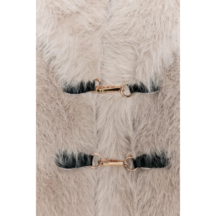 КОРОТКОЕ ПАЛЬТО ИЗ ИСКУССТВЕННОГО МЕХА С ЗАСТЕЖКАМИ-ТОГГЛ