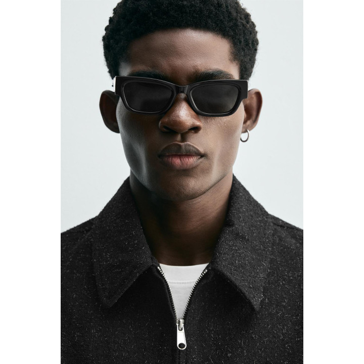 УКОРОЧЕННАЯ КУРТКА БЛЕСТЯЩАЯ ТЕКСТУРИРОВАННАЯ