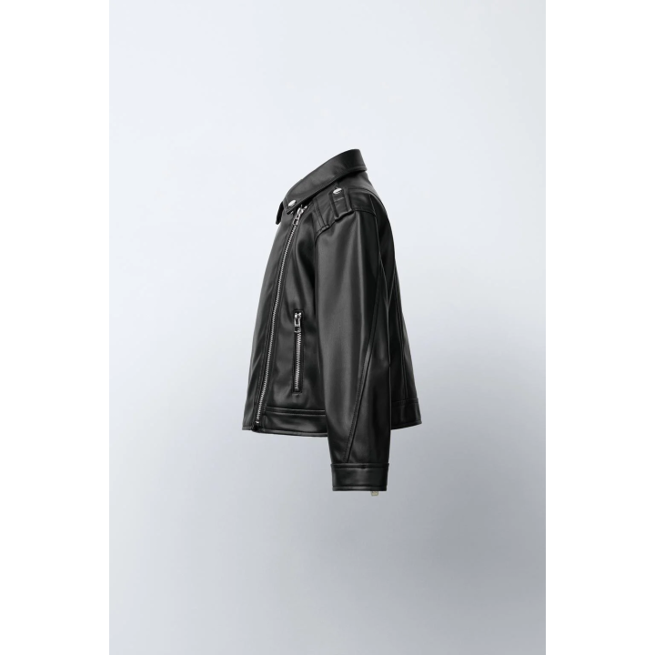 КУРТКА ИЗ ИСКУССТВЕННОЙ КОЖИ