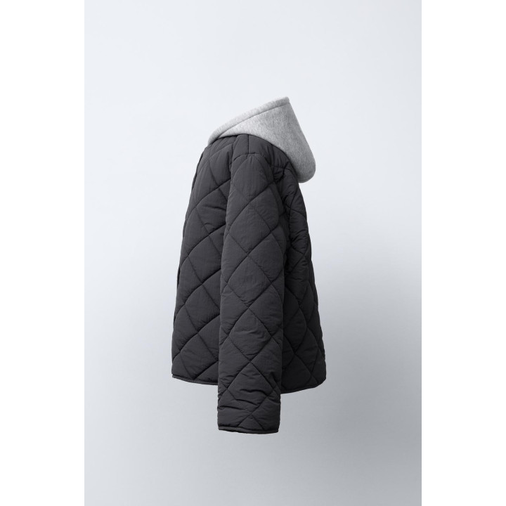 СТЕГАНАЯ КУРТКА, ТОЛСТОВКА С КАПЮШОНОМ