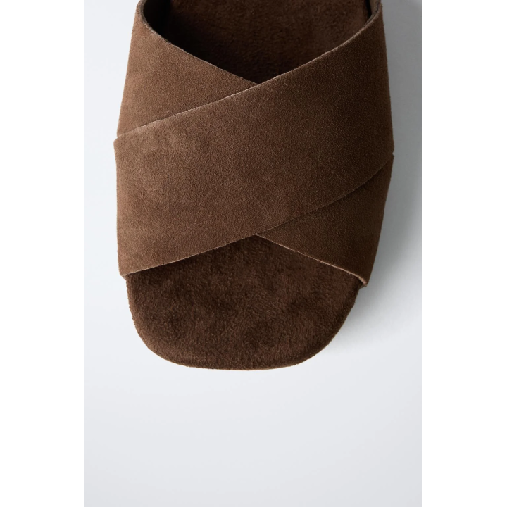 КОЖАНЫЕ САБО НА ТОНКОЙ ПОДОШВЕ