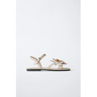 САНДАЛИИ С ЦВЕТОЧНОЙ ДЕТАЛЬЮ 3D