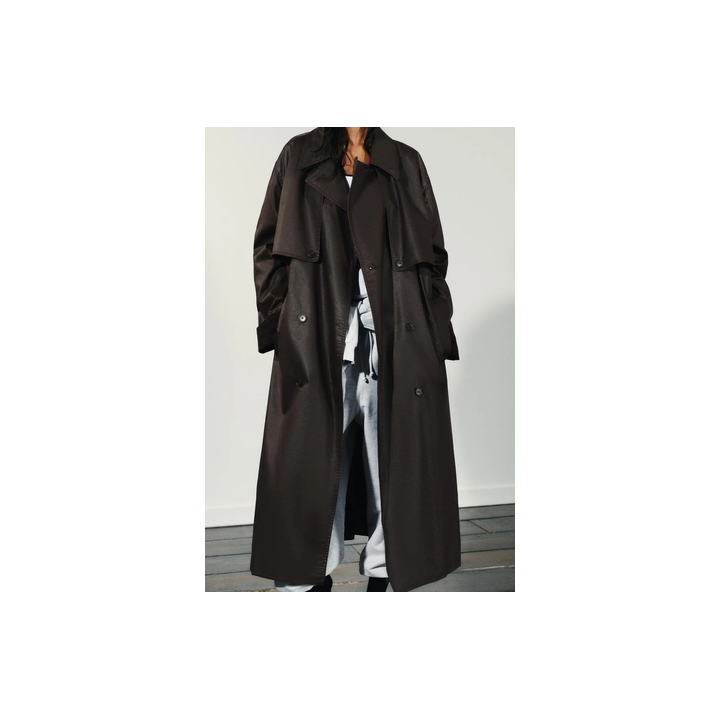 ВОЩЕНЫЙ ТРЕНЧ С ВЕЛЬВЕТОВЫМИ МАНЖЕТАМИ