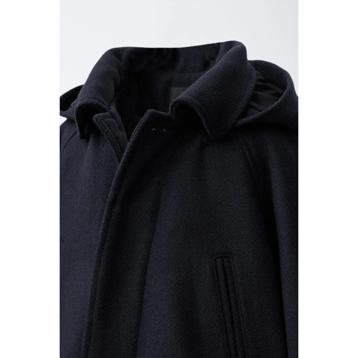 ПАЛЬТО ИЗ СИНТЕТИЧЕСКОЙ ШЕРСТИ С КАПЮШОНОМ