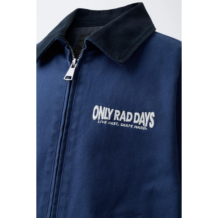 КУРТКА С ВЫШИВКОЙ