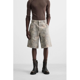 БЕРМУДЫ RELAXED FIT С АБСТРАКТНЫМ ПРИНТОМ