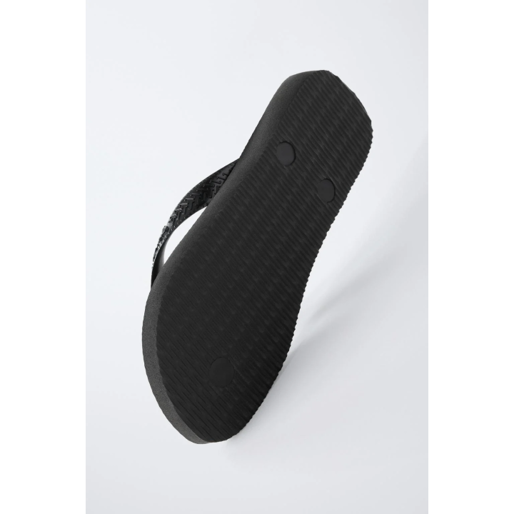 Сандалии для бассейна havaianas x zara