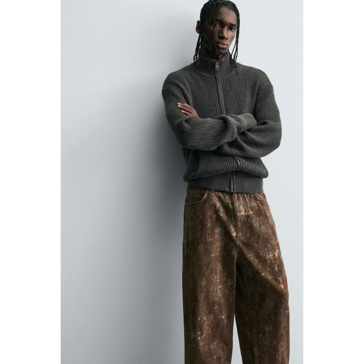 Брюки-карпентер с абстрактным принтом