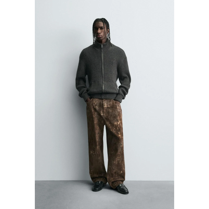 Брюки-карпентер с абстрактным принтом