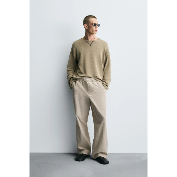 БРЮКИ СВОБОДНОГО КРОЯ В ПОЛОСКУ