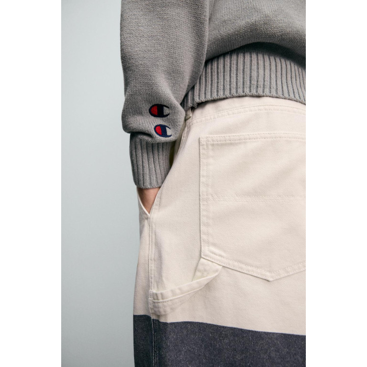 БРЮКИ С КОНТРАСТНЫМ ЛОГОТИПОМ CHAMPION ® X ZARA