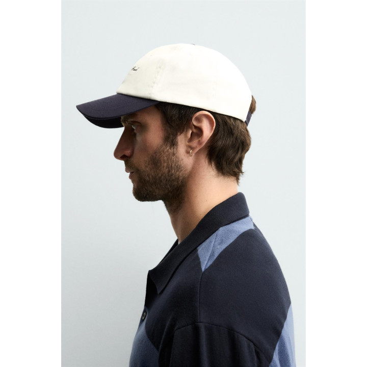 КЕПКА С КОМБИНИРОВАННОЙ ВЫШИВКОЙ