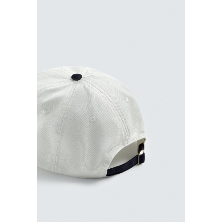 КЕПКА С КОМБИНИРОВАННОЙ ВЫШИВКОЙ