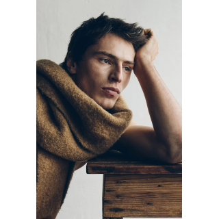 Шарф с начесом и кистями