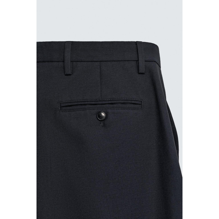 Брюки прямого кроя