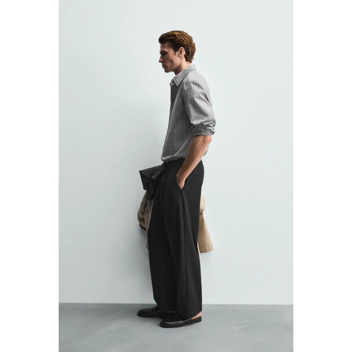 РУБАШКА ИЗ ТКАНЕВОЙ СТРУКТУРЫ В ПОЛОСКУ