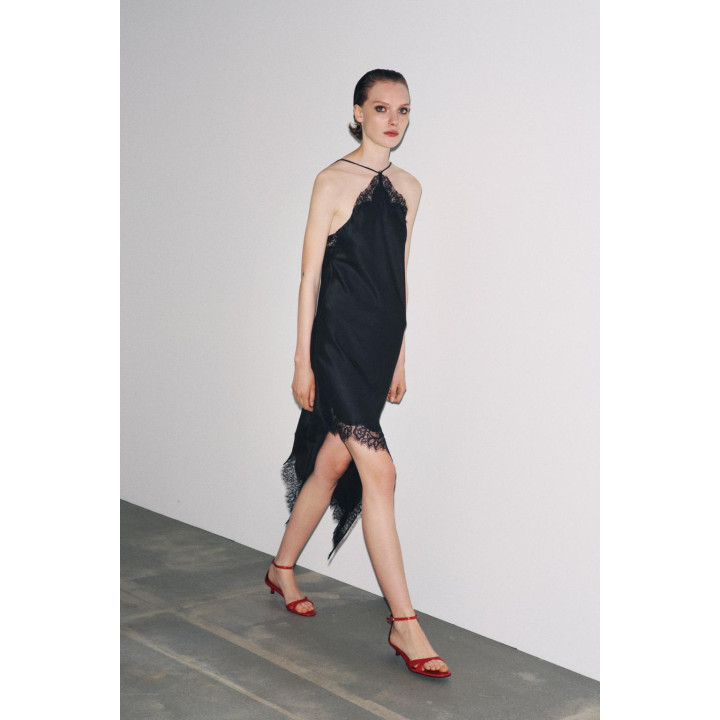 АТЛАСНОЕ ПЛАТЬЕ С КРУЖЕВОМ — ZW COLLECTION