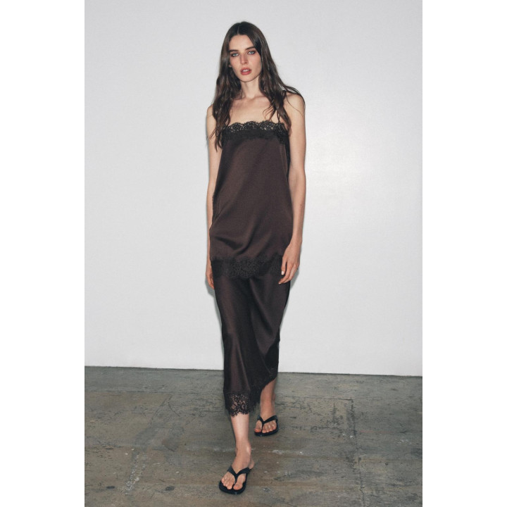 АТЛАСНАЯ ЮБКА С КРУЖЕВОМ — ZW COLLECTION