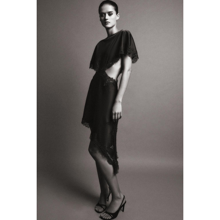 ПЛАТЬЕ МИДИ С ВЫРЕЗАМИ И КРУЖЕВОМ — ZW COLLECTION