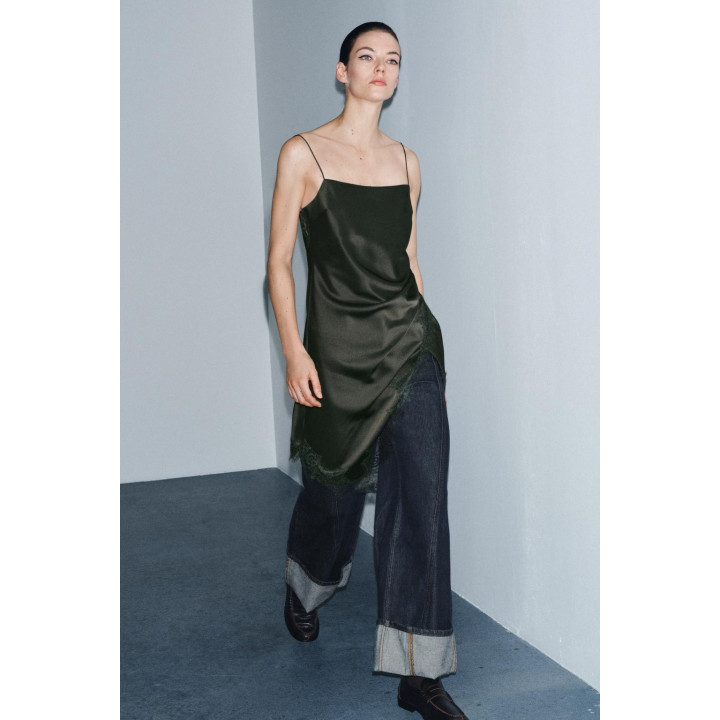 Топ camisole с кружевными оборками коллекции zw