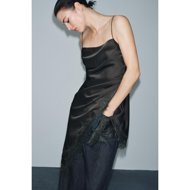 Топ camisole с кружевными оборками коллекции zw