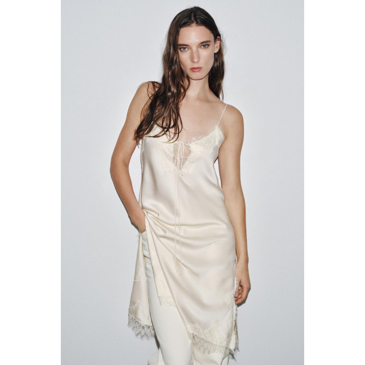 ПЛАТЬЕ-КОМБИНАЦИЯ С КРУЖЕВОМ — ZW COLLECTION