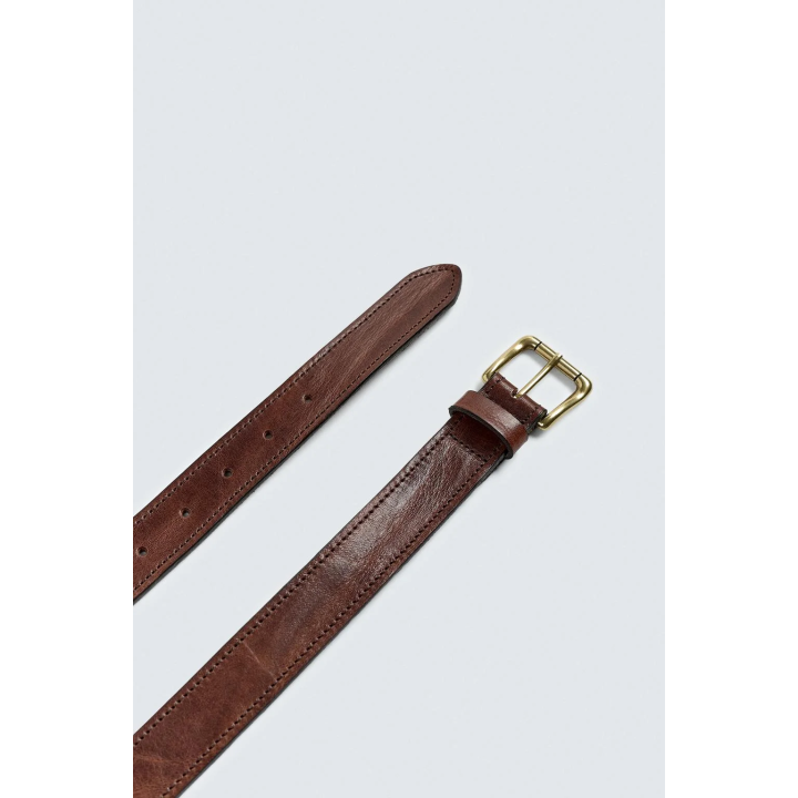 КОЖАНЫЙ РЕМЕНЬ С ЭФФЕКТОМ ВИНТАЖА