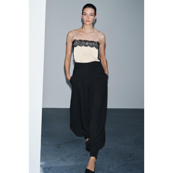 АТЛАСНЫЙ ТОП С КРУЖЕВОМ — ZW COLLECTION