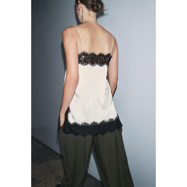 АТЛАСНЫЙ ТОП С КРУЖЕВОМ — ZW COLLECTION