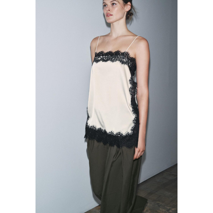 АТЛАСНЫЙ ТОП С КРУЖЕВОМ — ZW COLLECTION