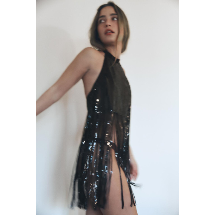 ТОП С ГОРЛОВИНОЙ ХАЛТЕР, ПАЙЕТКАМИ И БАХРОМОЙ