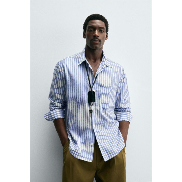 РУБАШКА В ПОЛОСКУ С ЖАТЫМ ЭФФЕКТОМ