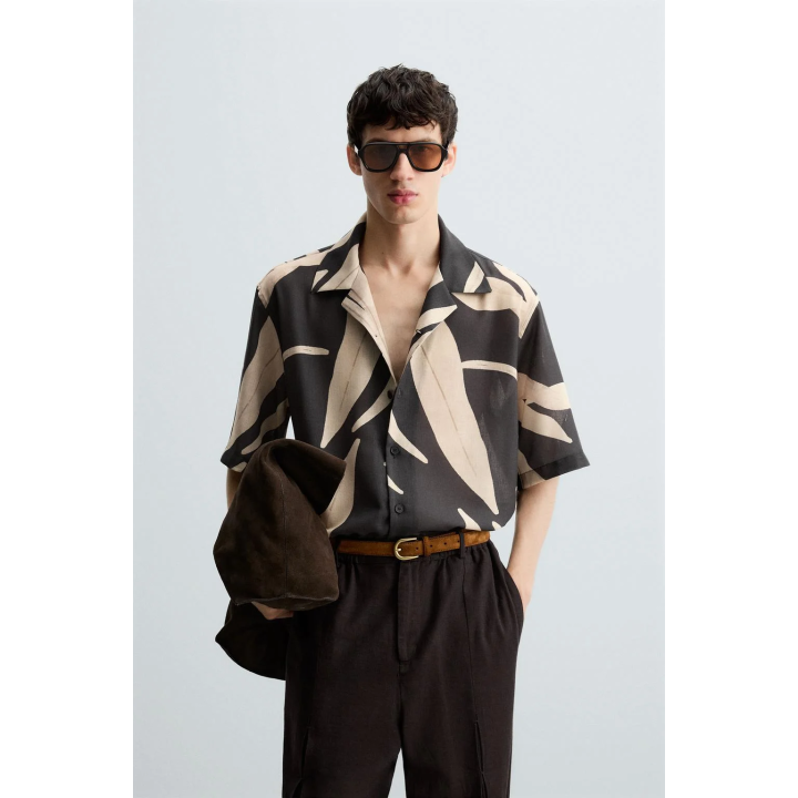 РУБАШКА С ПРИНТОМ ЛИСТЬЕВ