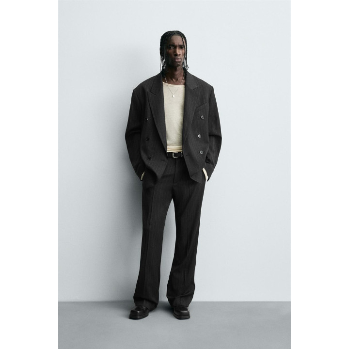 ДВУБОРТНЫЙ КОСТЮМНЫЙ БЛЕЙЗЕР В ПОЛОСКУ