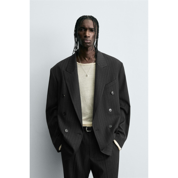 ДВУБОРТНЫЙ КОСТЮМНЫЙ БЛЕЙЗЕР В ПОЛОСКУ