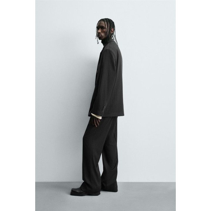 ДВУБОРТНЫЙ КОСТЮМНЫЙ БЛЕЙЗЕР В ПОЛОСКУ