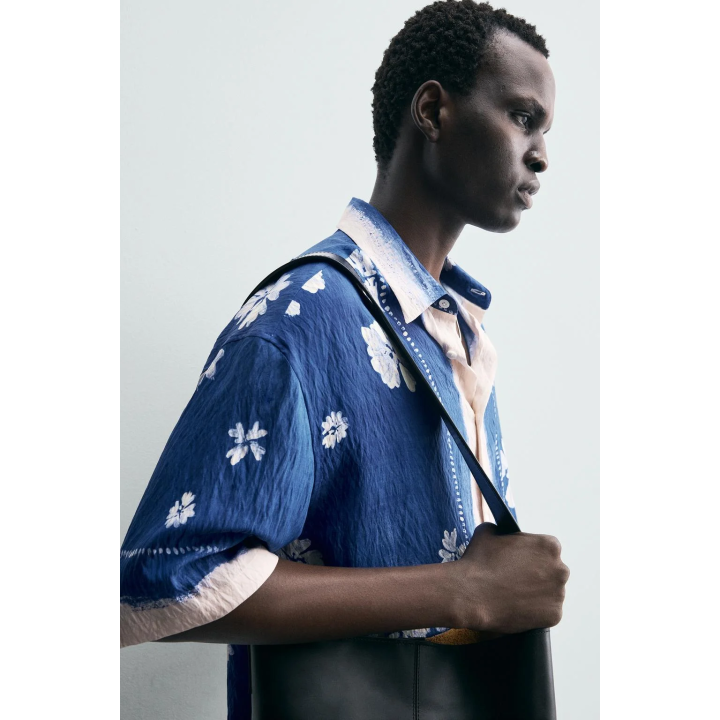 РУБАШКА С ЦВЕТОЧНЫМ ПРИНТОМ