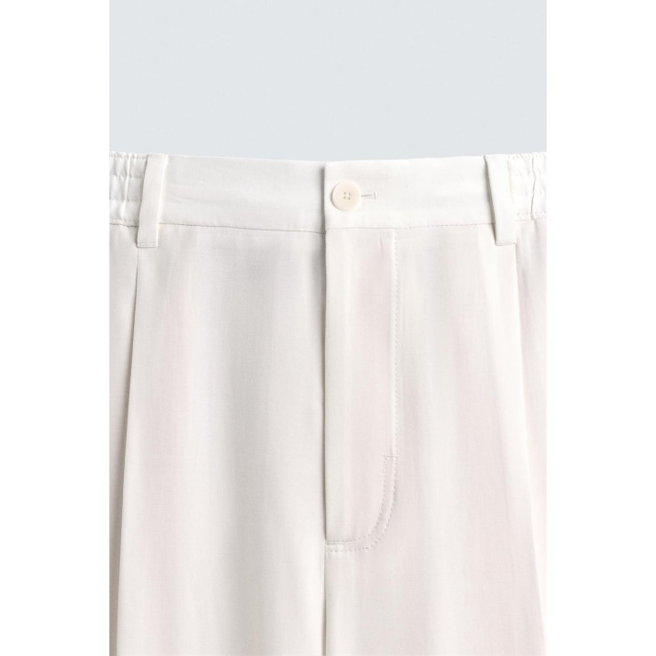 БРЮКИ RELAXED FIT СО СКЛАДКАМИ