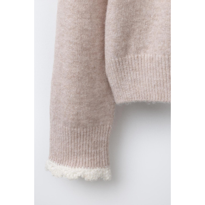 ТРИКОТАЖНЫЙ ДЖЕМПЕР С ОТДЕЛКОЙ КРЮЧКОМ