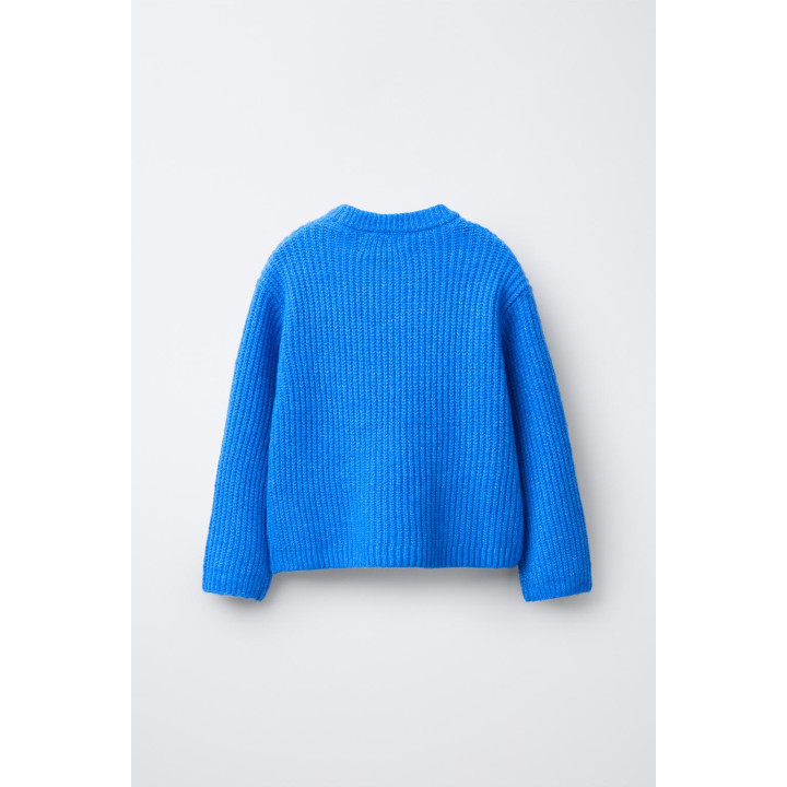 ТРИКОТАЖНЫЙ ДЖЕМПЕР С БУСИНАМИ, БАНТАМИ И БЛЕСТКАМИ