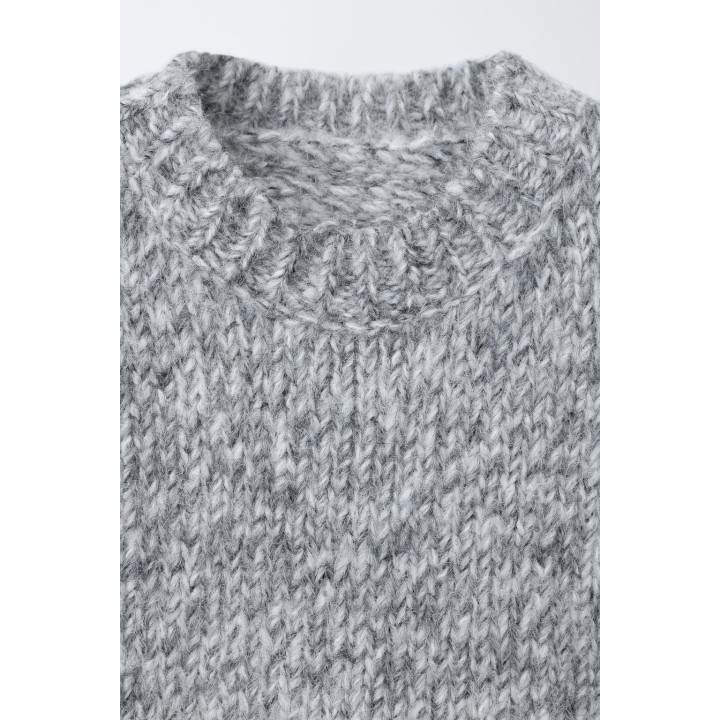 ТРИКОТАЖНЫЙ ЖИЛЕТ