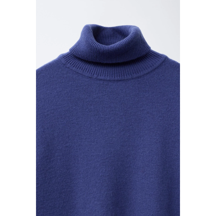 ШЕРСТЯНОЙ СВИТЕР С ВОРОТНИКОМ-СТОЙКОЙ