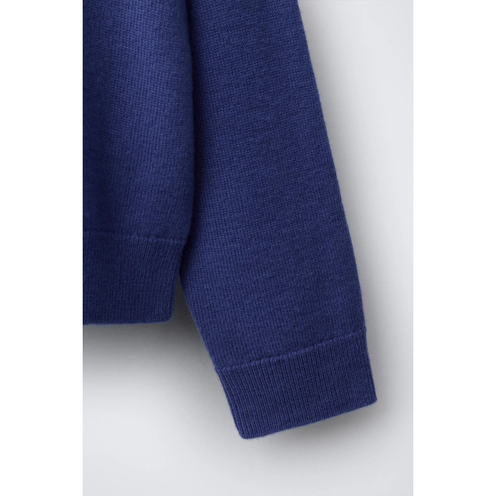 ШЕРСТЯНОЙ СВИТЕР С ВОРОТНИКОМ-СТОЙКОЙ